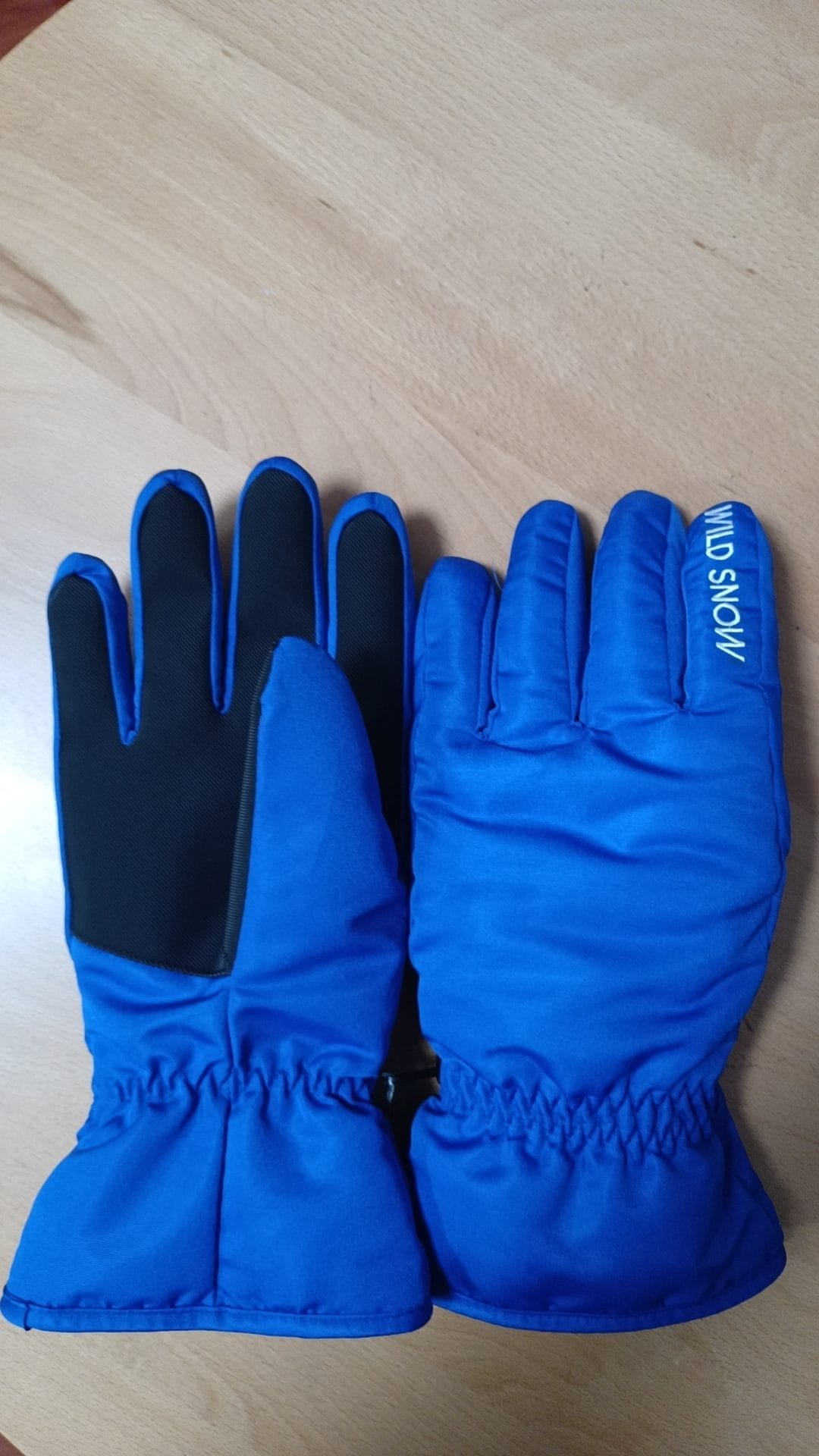 Adult Snowfield Five-Finger Gloves photo 3